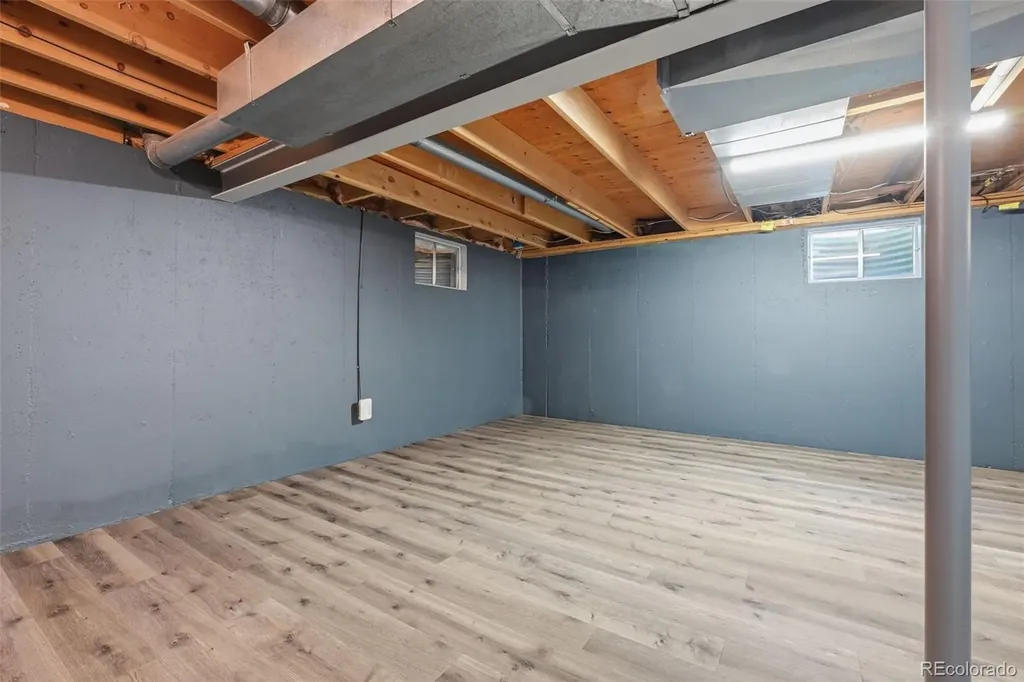 927 Oakwood Drive Castle Rock CO 80104