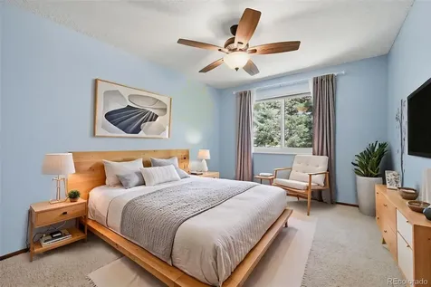 927 Oakwood Drive Castle Rock CO 80104