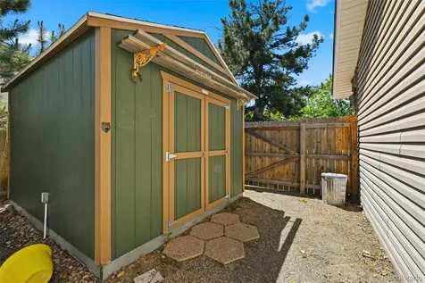927 Oakwood Drive Castle Rock CO 80104