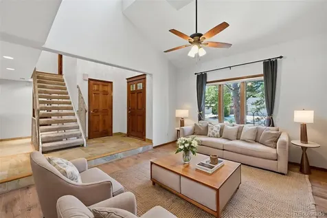 927 Oakwood Drive Castle Rock CO 80104