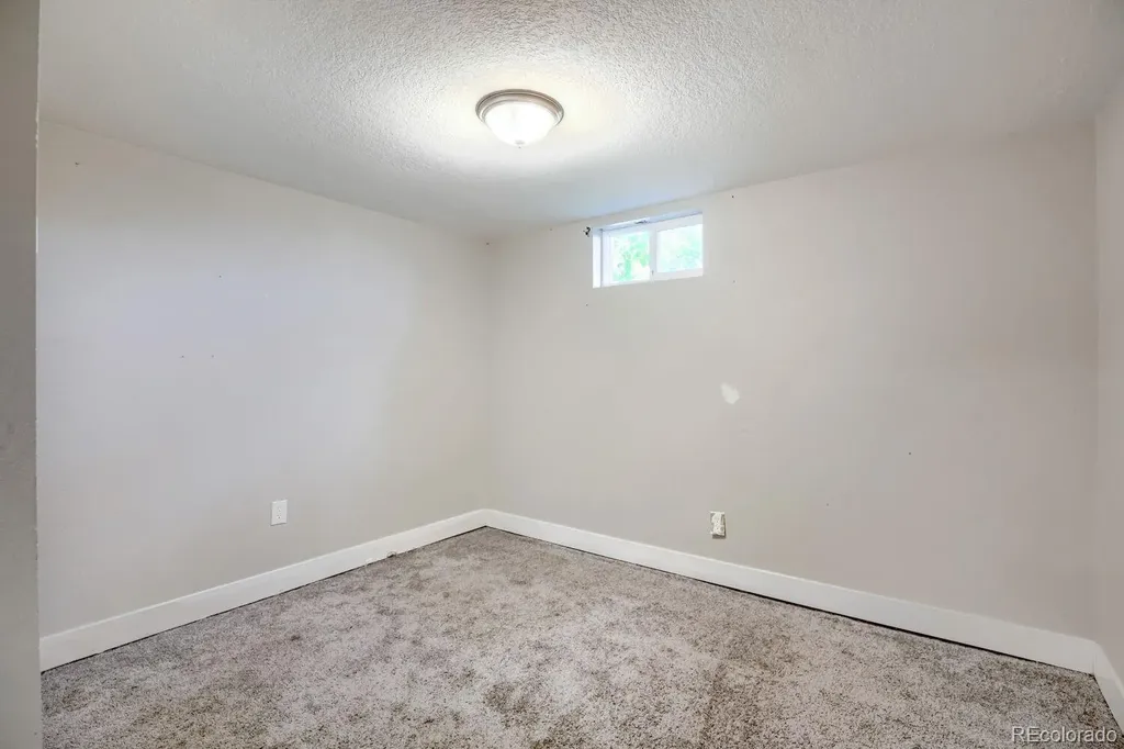 8356 Mitze Drive Denver CO 80221