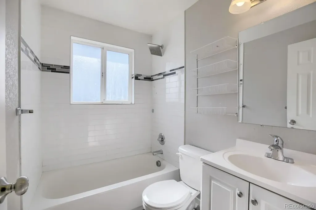 8356 Mitze Drive Denver CO 80221