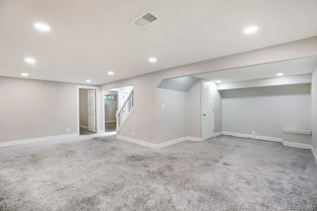 8356 Mitze Drive Denver CO 80221