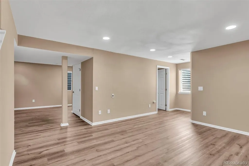 6096 S Shawnee Street Aurora CO 80015