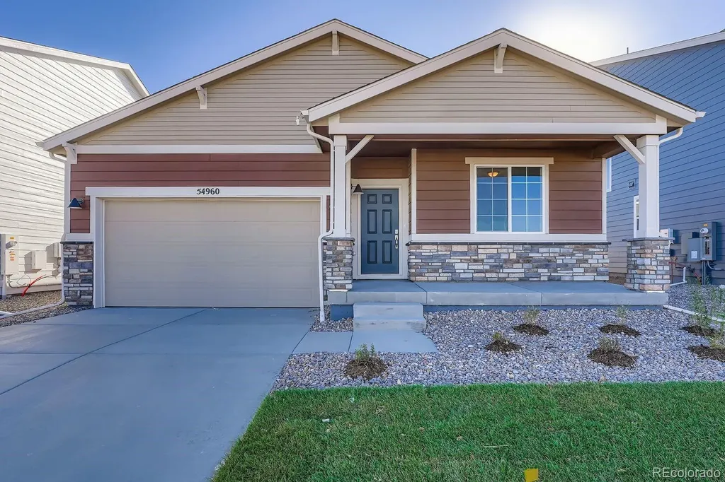 54960 E 27 Avenue Strasburg CO 80136