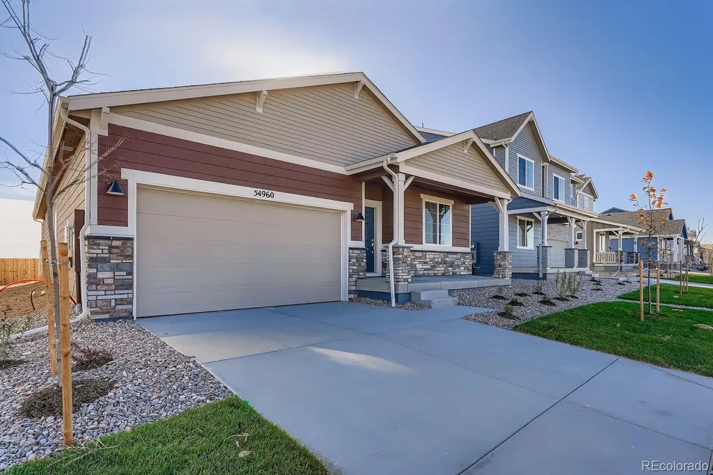 54960 E 27 Avenue Strasburg CO 80136