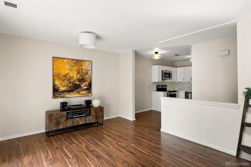 7096 E Dry Creek Circle Centennial CO 80112