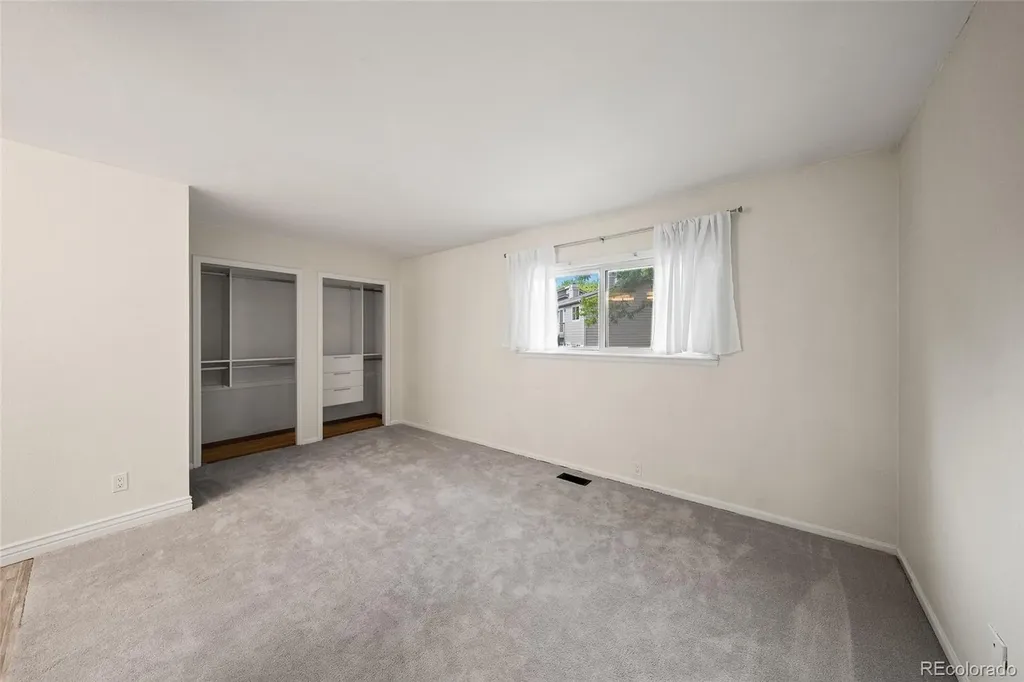 7096 E Dry Creek Circle Centennial CO 80112