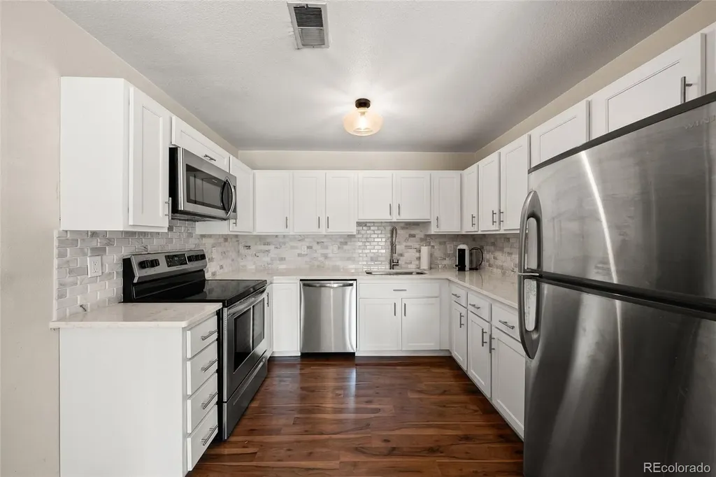 7096 E Dry Creek Circle Centennial CO 80112