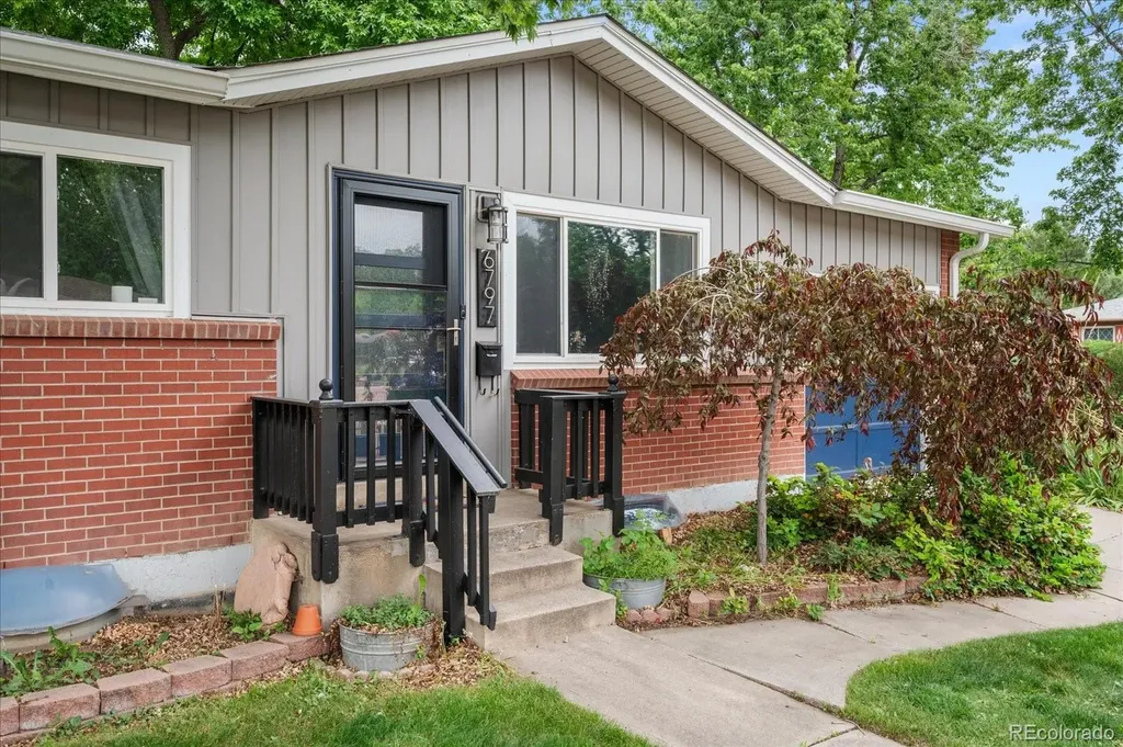 6797 Lee Street Arvada CO 80004