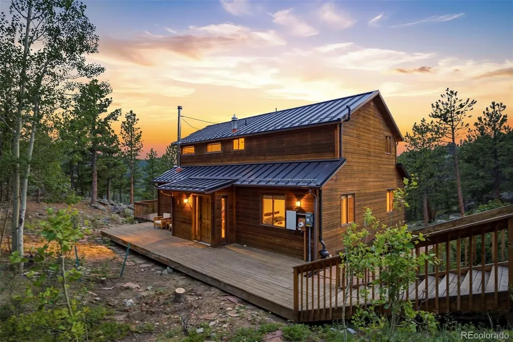 200 Rocky Knob Lane Nederland CO 80466
