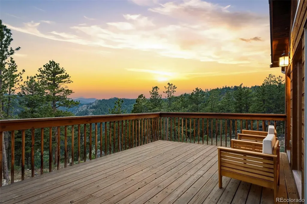 200 Rocky Knob Lane Nederland CO 80466
