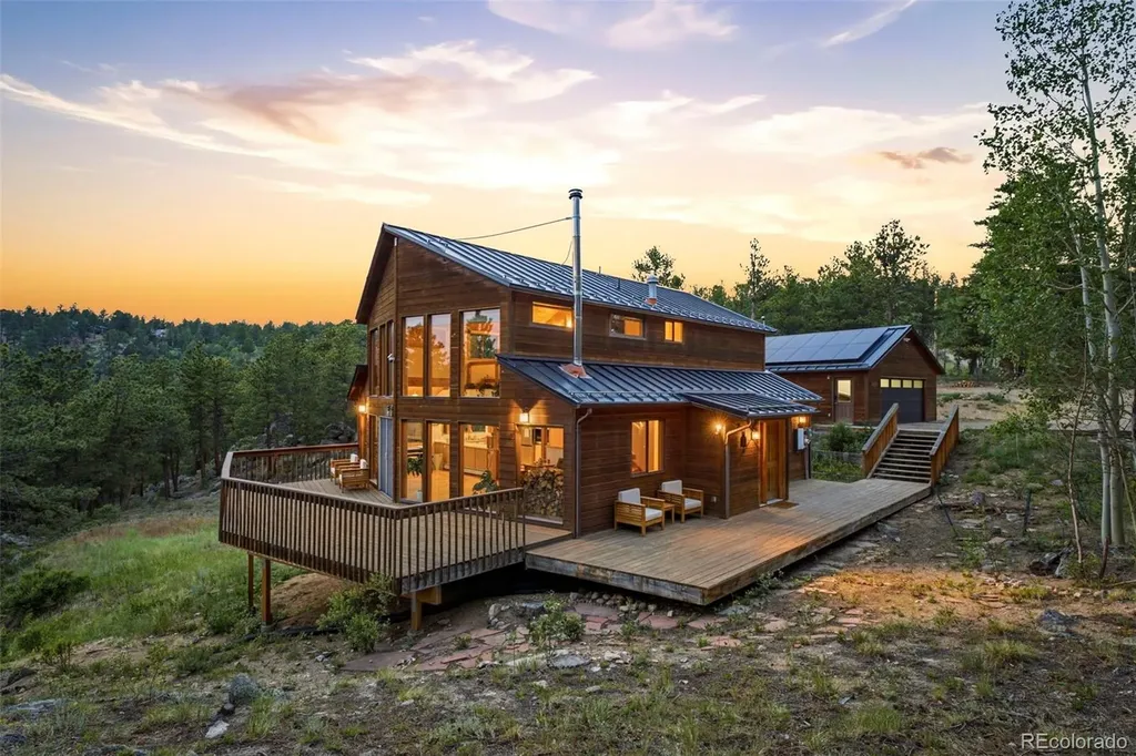 200 Rocky Knob Lane Nederland CO 80466