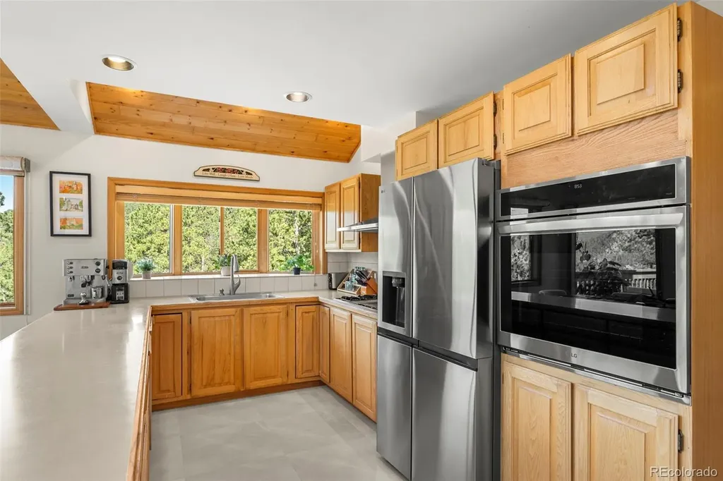 200 Rocky Knob Lane Nederland CO 80466