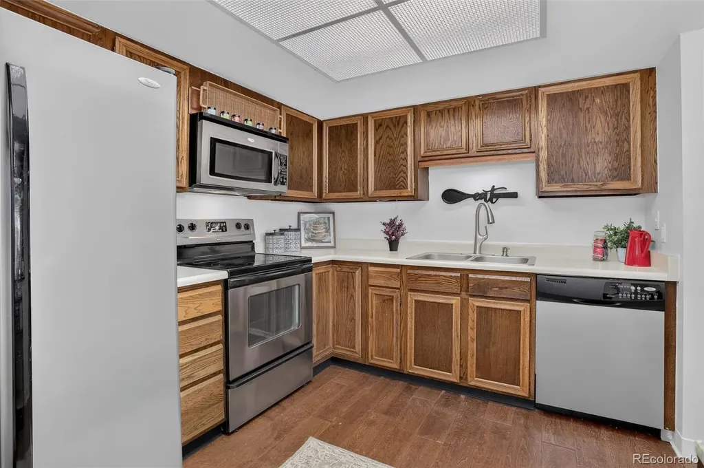 14300 E Marina Drive Aurora CO 80014