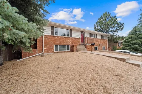 2352 Circle Colorado Springs CO 80909