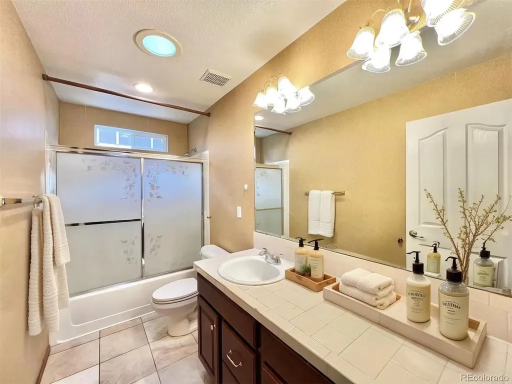 4365 S Hoyt Street Littleton CO 80123