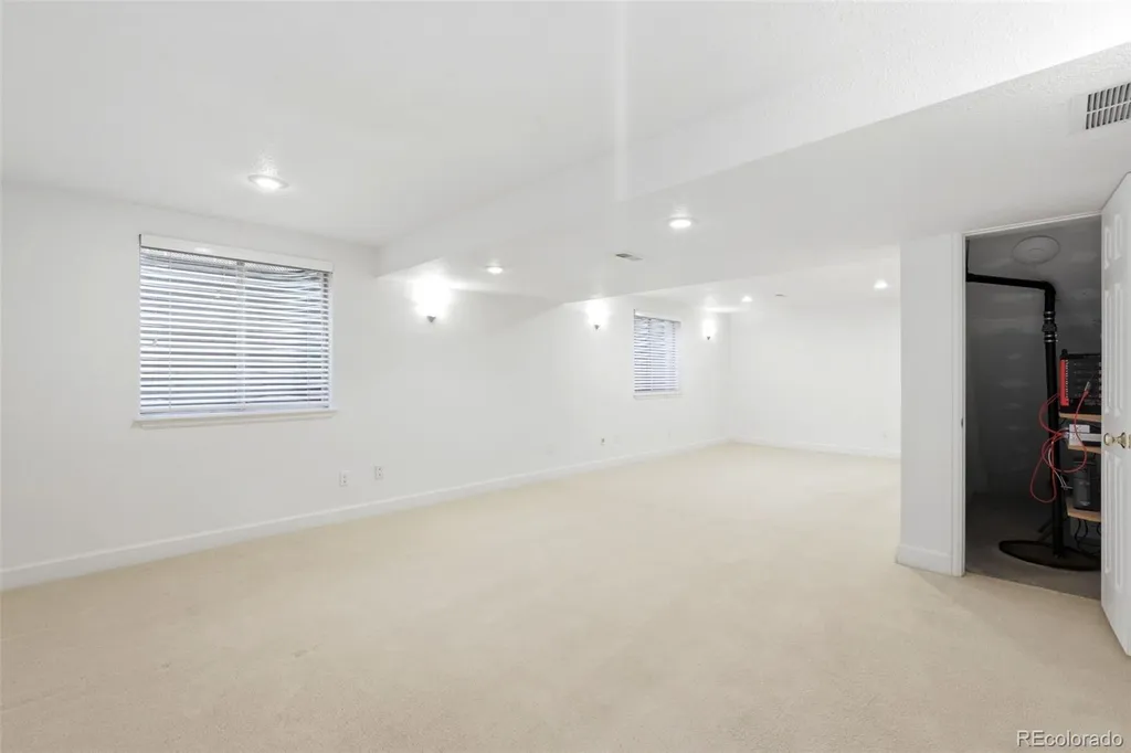 9595 Cherryvale Drive Littleton CO 80126