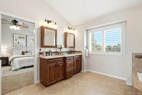 9595 Cherryvale Drive Littleton CO 80126