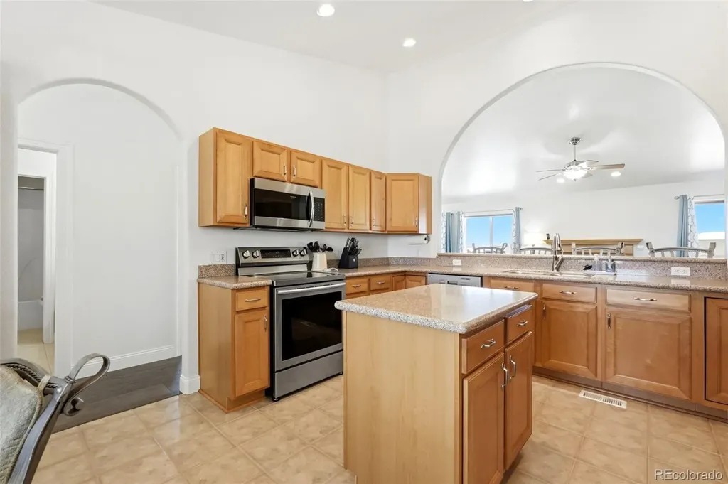 37859 E 149th Place Keenesburg CO 80643