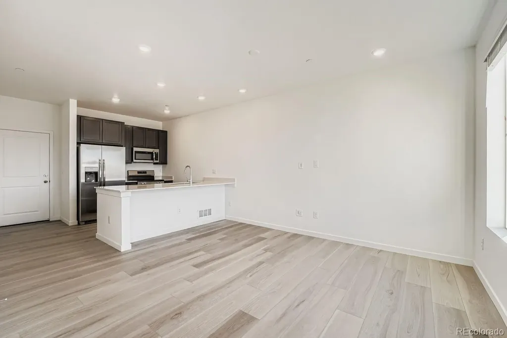 7634 S Cherokee Trail Centennial CO 80016