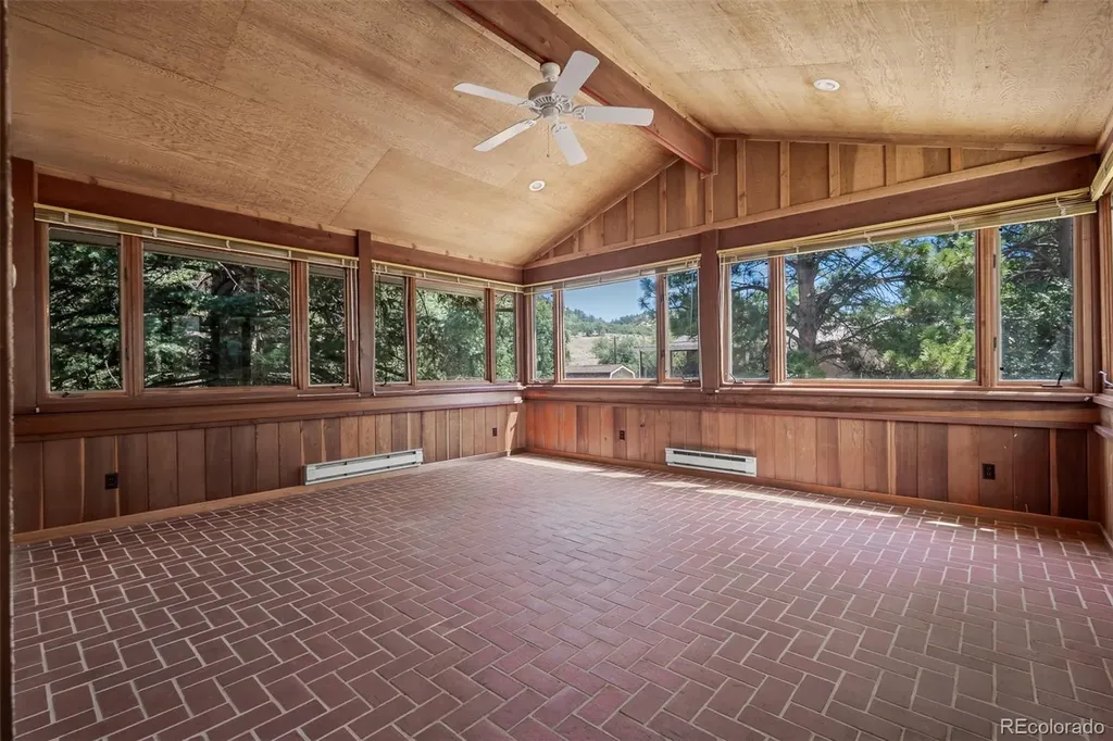 3135 Lees Lane Colorado Springs CO 80909