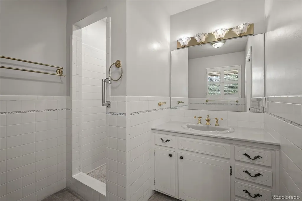 3135 Lees Lane Colorado Springs CO 80909