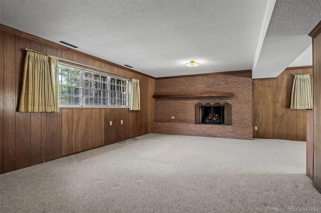 3135 Lees Lane Colorado Springs CO 80909