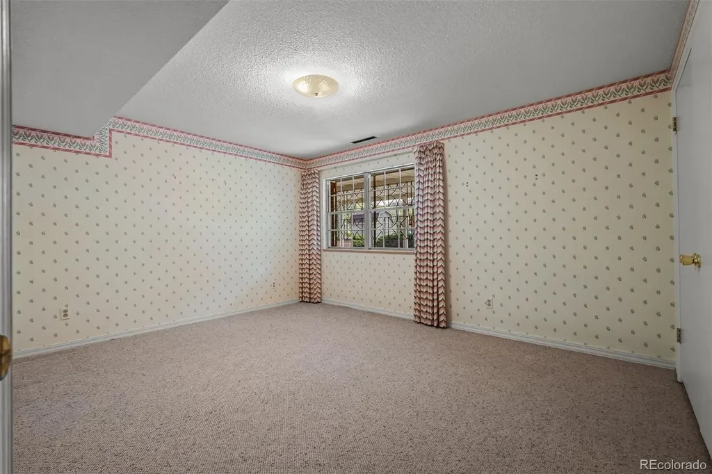 3135 Lees Lane Colorado Springs CO 80909