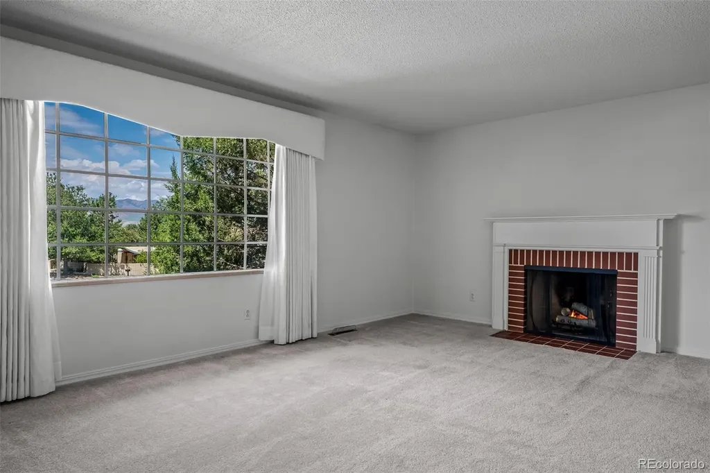 3135 Lees Lane Colorado Springs CO 80909