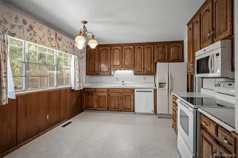 3135 Lees Lane Colorado Springs CO 80909