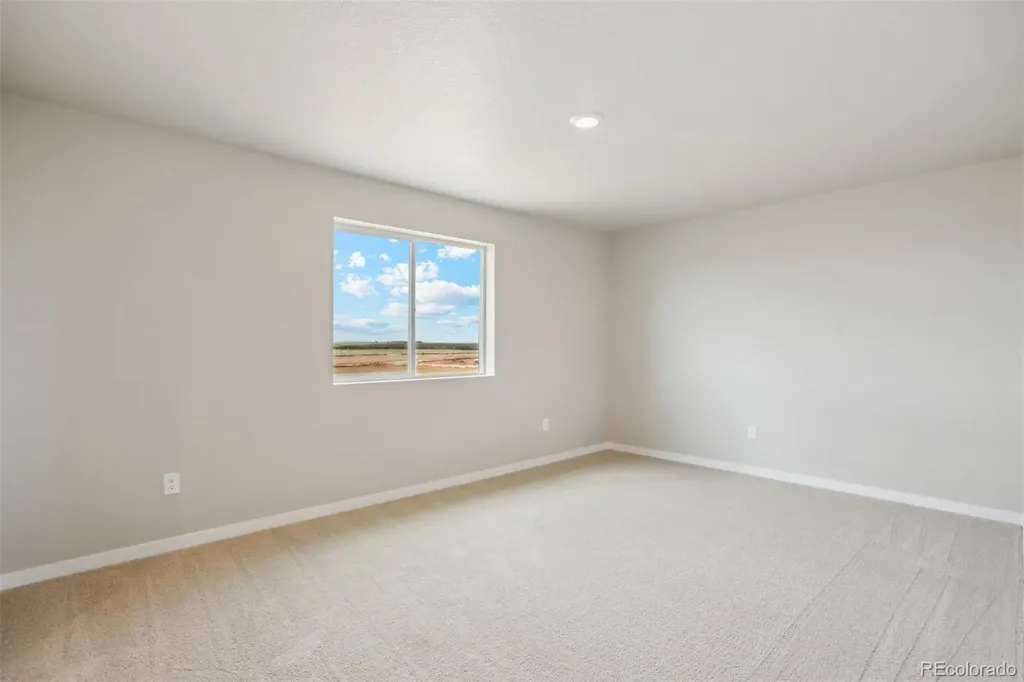 48200 Shetland Drive Bennett CO 80102