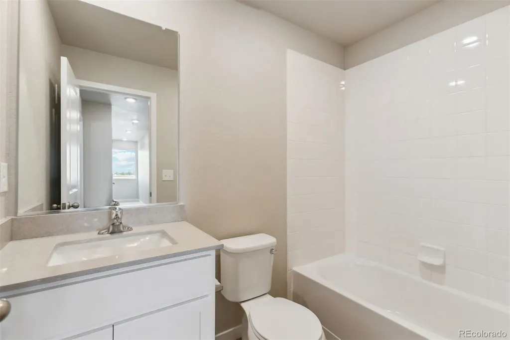 48200 Shetland Drive Bennett CO 80102