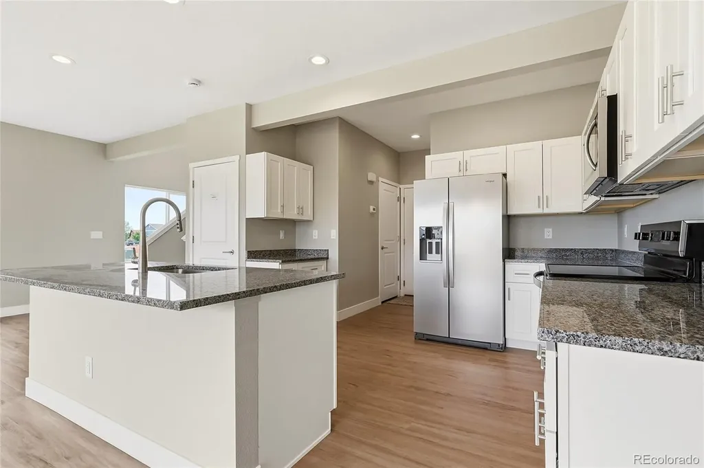302 Bennett Avenue Bennett CO 80102