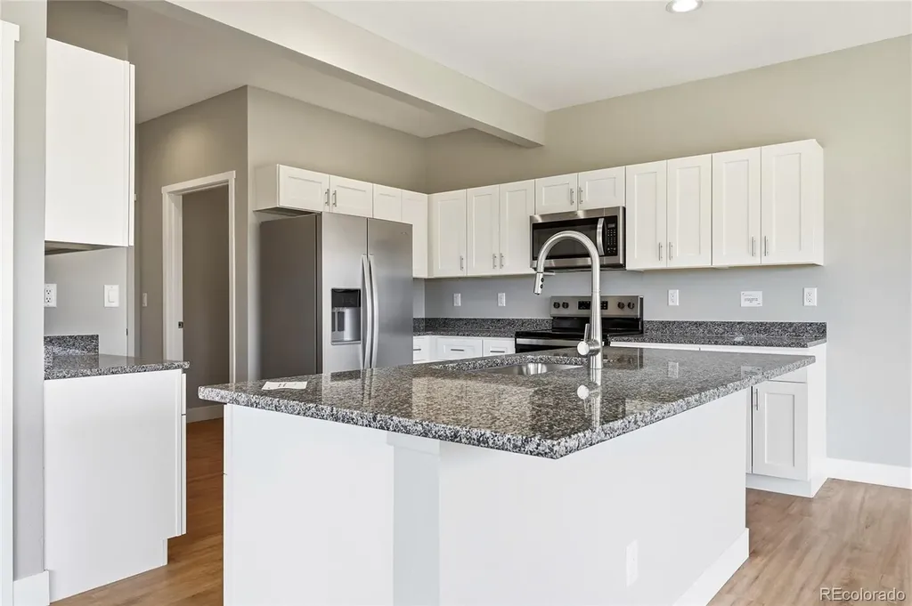 302 Bennett Avenue Bennett CO 80102