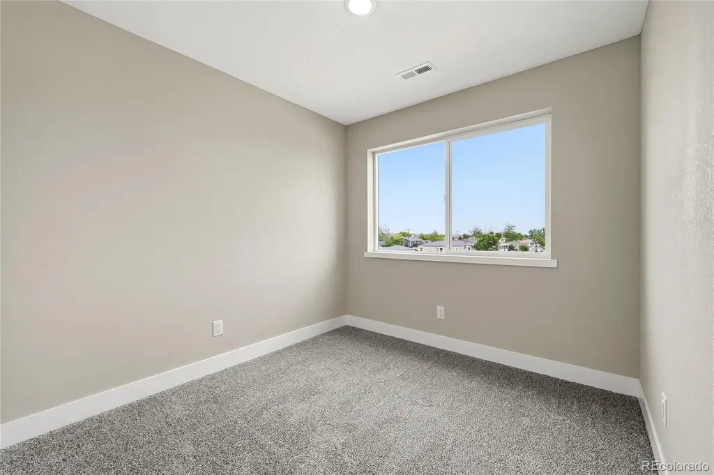 302 Bennett Avenue Bennett CO 80102