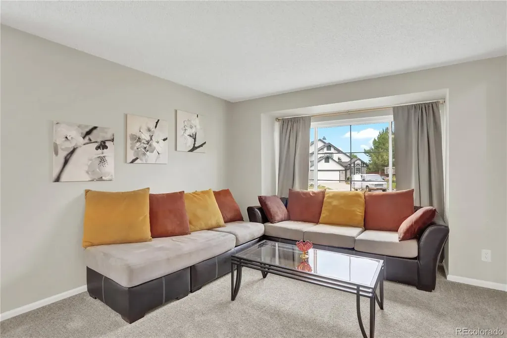 9543 Hagen Court Highlands Ranch CO 80126