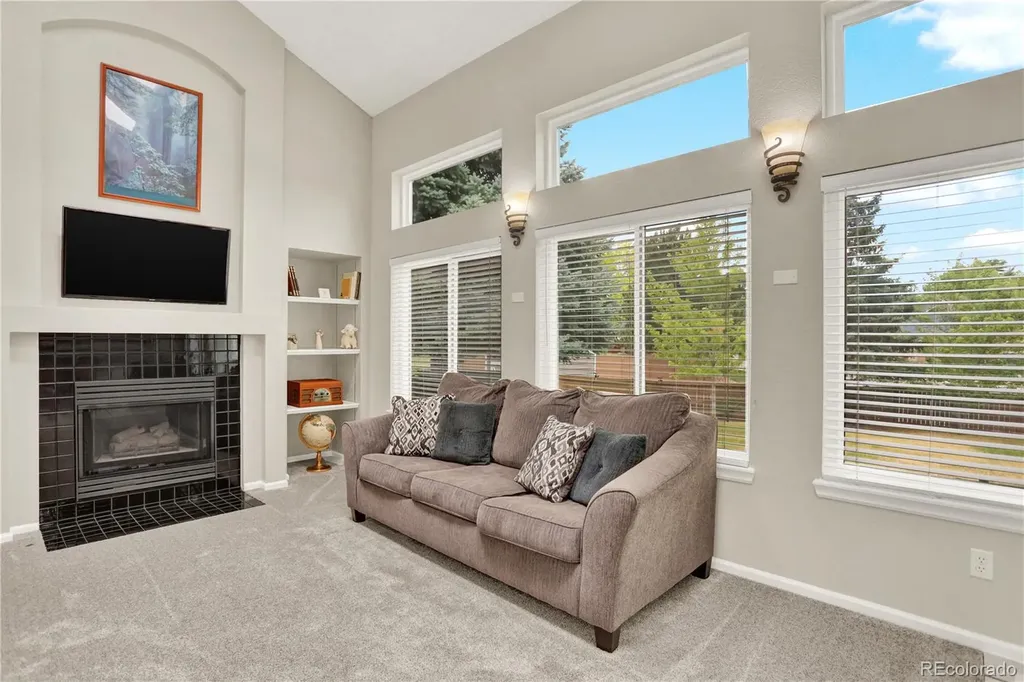 9543 Hagen Court Highlands Ranch CO 80126