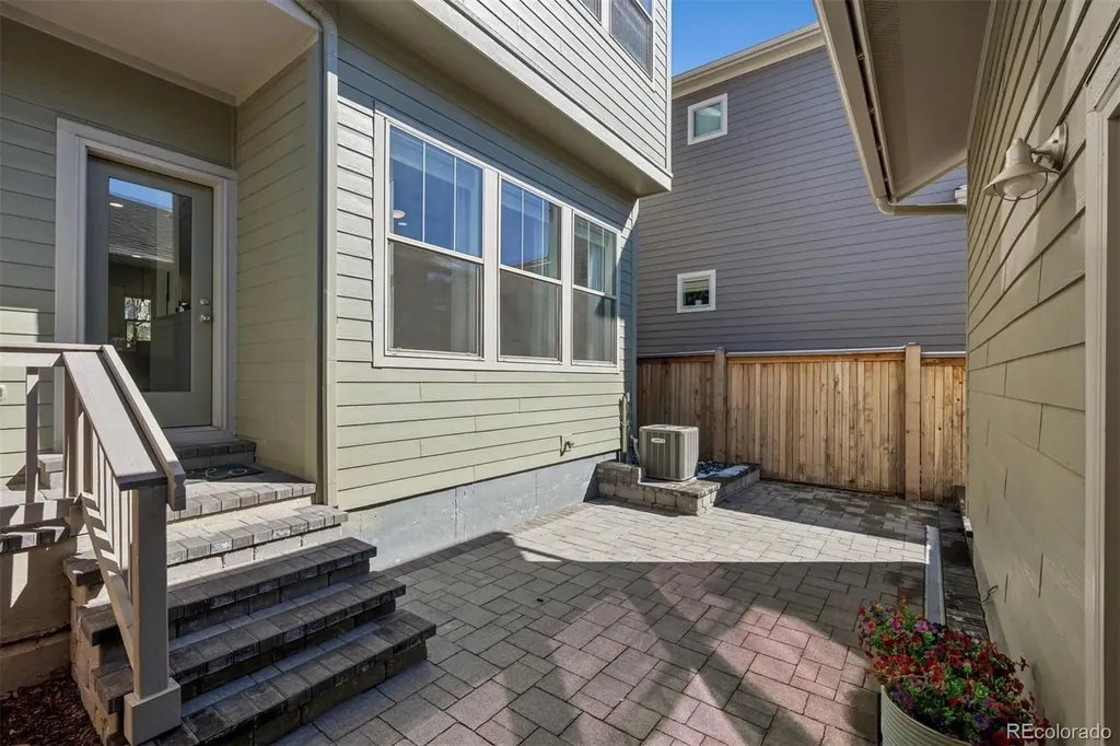 5769 Boston Street Denver CO 80238
