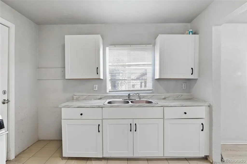 165 Hooker Street Denver CO 80219