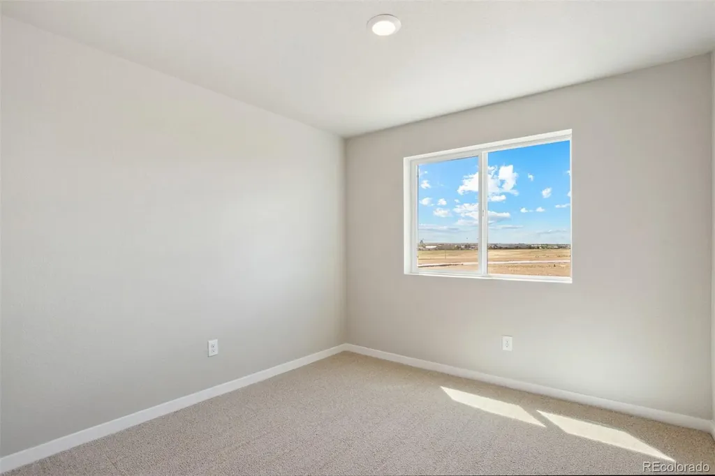48210 Shetland Drive Bennett CO 80102