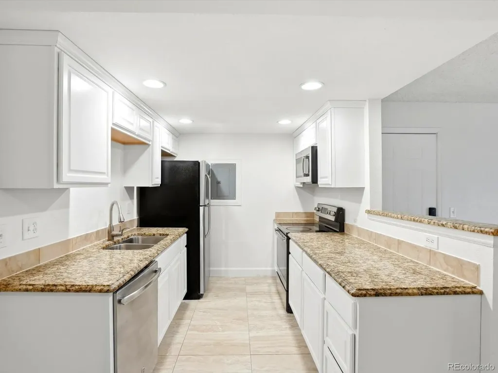 18051 E Kentucky Avenue Aurora CO 80017