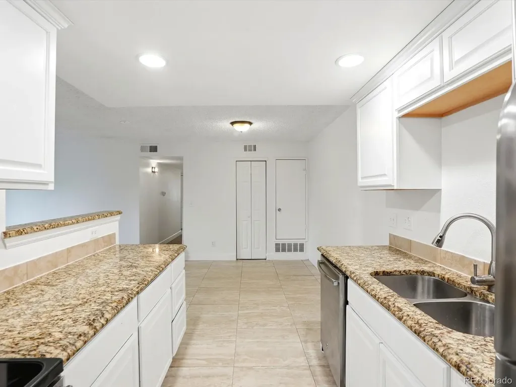 18051 E Kentucky Avenue Aurora CO 80017