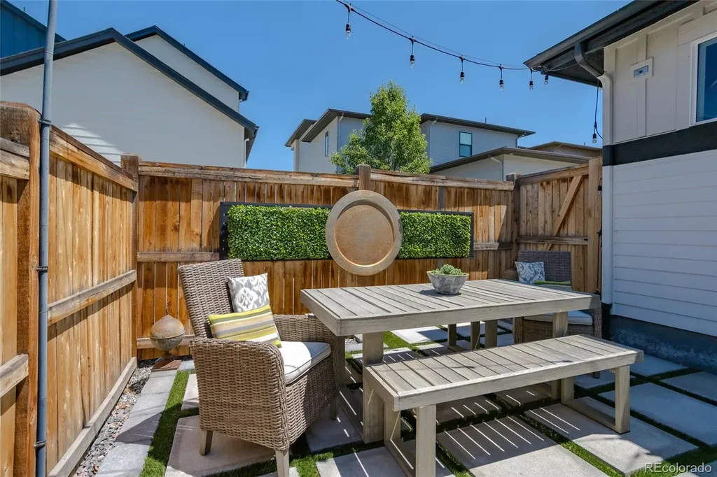 9759 E 62nd Drive Denver CO 80238