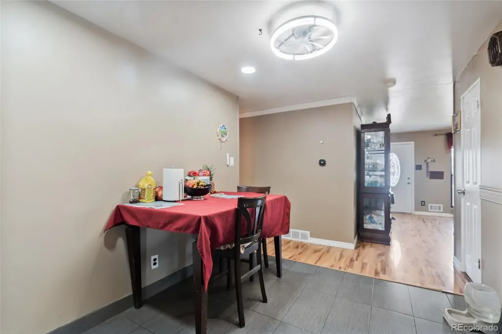 3148 Racine Street Aurora CO 80011
