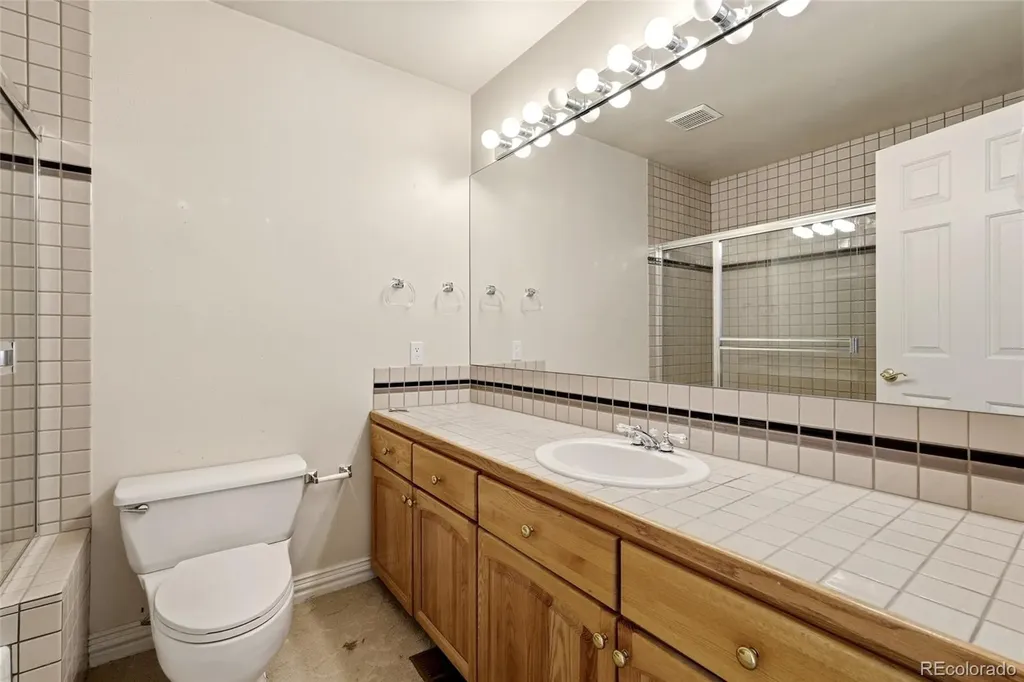 7701 S Pitkin Court Centennial CO 80016