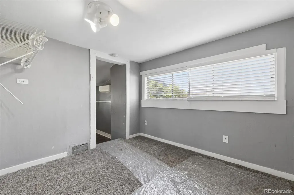 1347 Elmira Street Aurora CO 80010