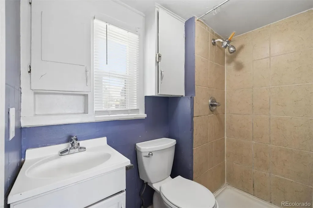 1347 Elmira Street Aurora CO 80010