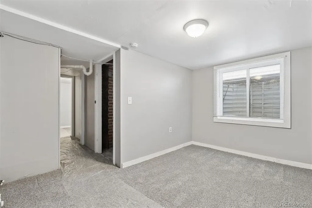 1347 Elmira Street Aurora CO 80010