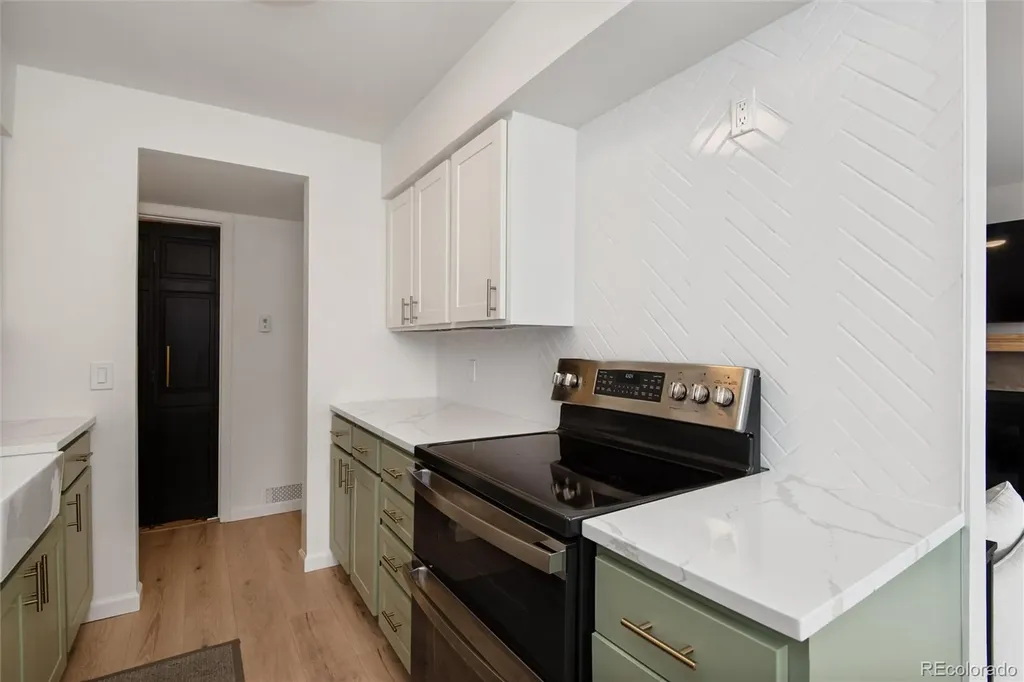 17642 E Loyola Drive Aurora CO 80013